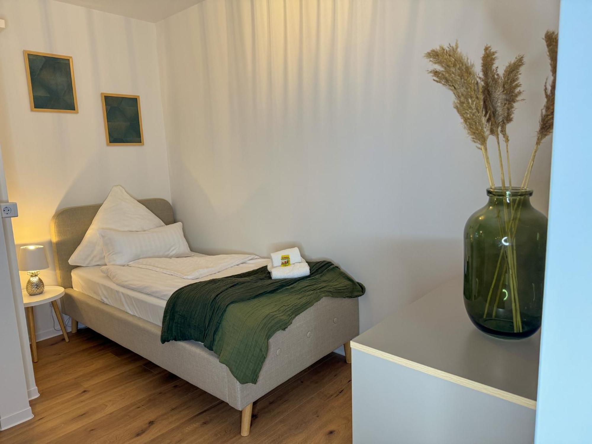 Home Inn Apartments - 203 Minden  Buitenkant foto